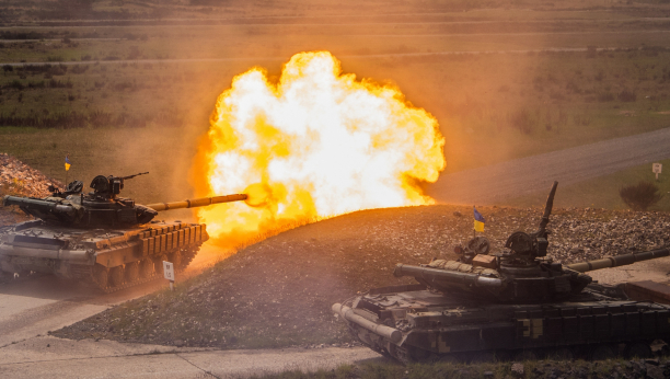 NATO ŠALJE KIJEVU "SKUP MRTVAČKI KOVČEG"! Američki obaveštajac objašnjava zašto je slanje tenkova pogubno po Ukrajinu!