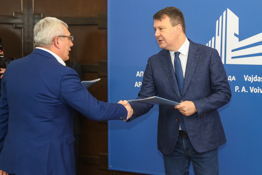 Mirović: Za infrastrukturno opremanje industrijskih zona u Somboru, Kikindi, Zrenjaninu, Srbobranu, Kuli i Titelu 310 miliona dinara (FOTO)