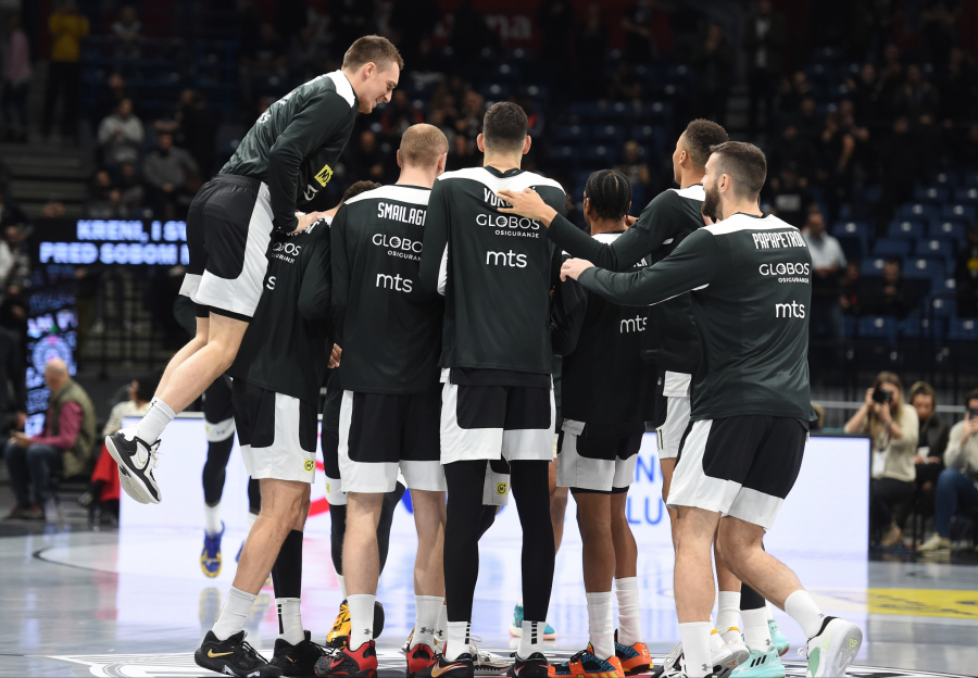 MOŽEMO DA IGRAMO SA SVIMA Obradović prezadovoljan nakon što je Partizan srušio prvaka Evrope