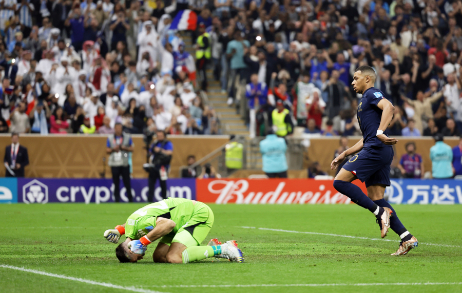 MESI SE POPEO NA VRH FUDBALSKOG OLIMPA Najluđe finale ikada pripalo  