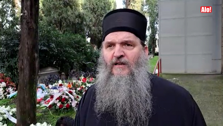 EKSKLUZIVNO ZA ALO! Vladika Andrej održao opelo Mihajloviću pa otkrio sve detalje