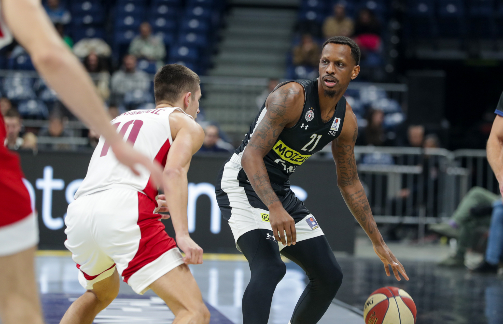 CRNO-BELI SE KOCKALI, ALI SAVLADALI 