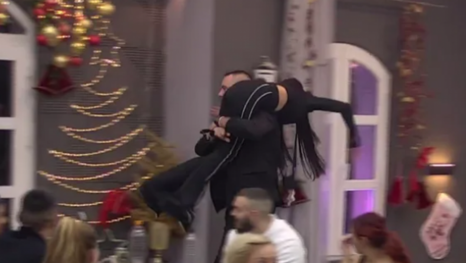 ZADRUGARI U ŠOKU Filip i Maja na korak do pomirenja, CAR JE IZNEO IZ KUĆE NA RAMENIMA