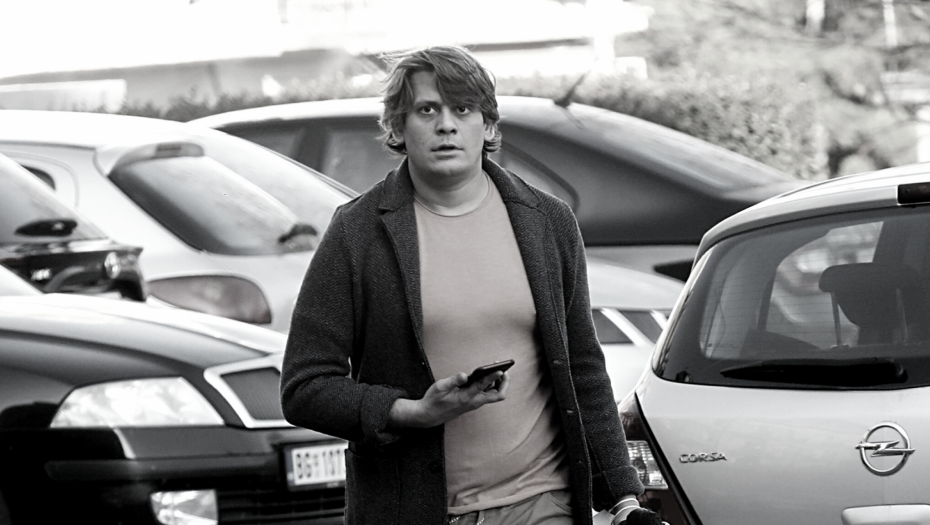 "LETI SA MAJKOM I BRATOM" Pevačica se oprostila od Laće, NJENE REČI RAZARAJU: Zajedno smo ovo planirali!