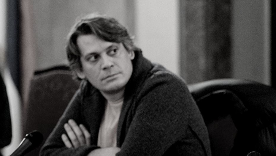 "BEŽIM OD SMRTI I JOŠ SE NISAM VRATIO" Ovo je poslednja kolumna Laće Radulovića: BEŽIM OD REALNOSTI U KOJOJ MAME NEMA!