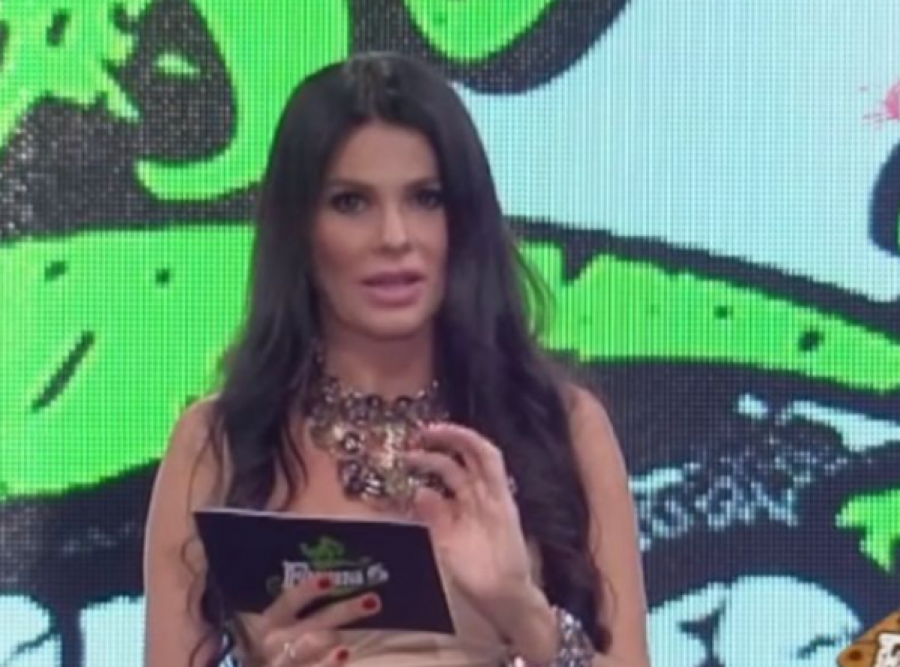 BILA JE VODITELJKA NA PINKU I SVE JE HIPNOTISALA LEPOTOM Odjednom je nestala, a evo kako danas izgleda Aleksandra Jeftanović! (FOTO)