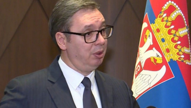 PREDSEDNIK SRBIJE DANAS OD 21 ČAS GOST "PRVE TEME" Aleksandar Vučić govoriće o temama od ključnog značaja