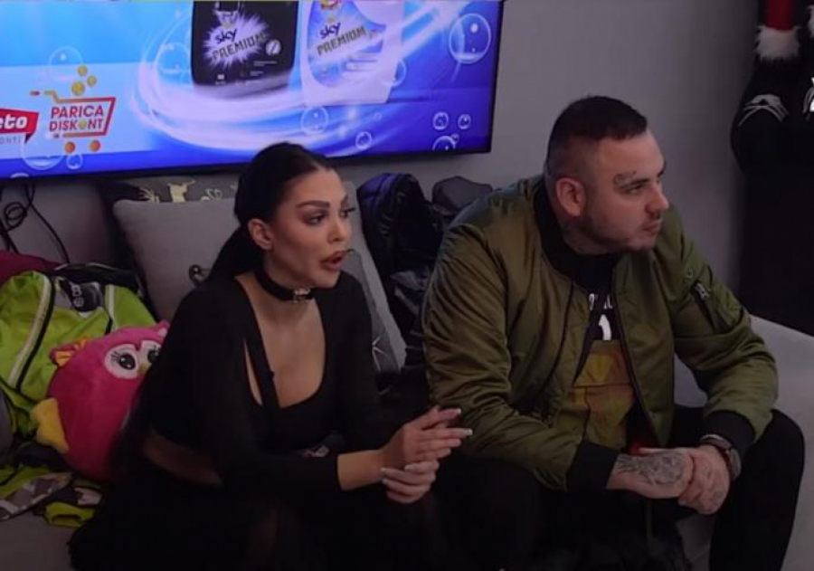 OTKRIVENI ŠOK DETALJI U VEZI BILALA BRAJLOVIĆA Evo šta je radio Maji kada je mislio da kamera ne snima, UŽASNO!