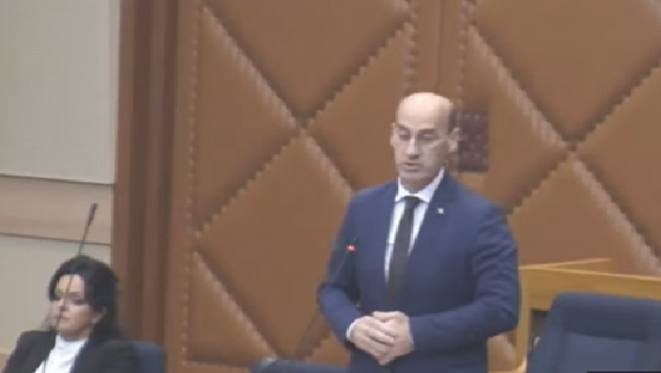 PROVOKACIJA Udar na Srbe usred Banjaluke (VIDEO)