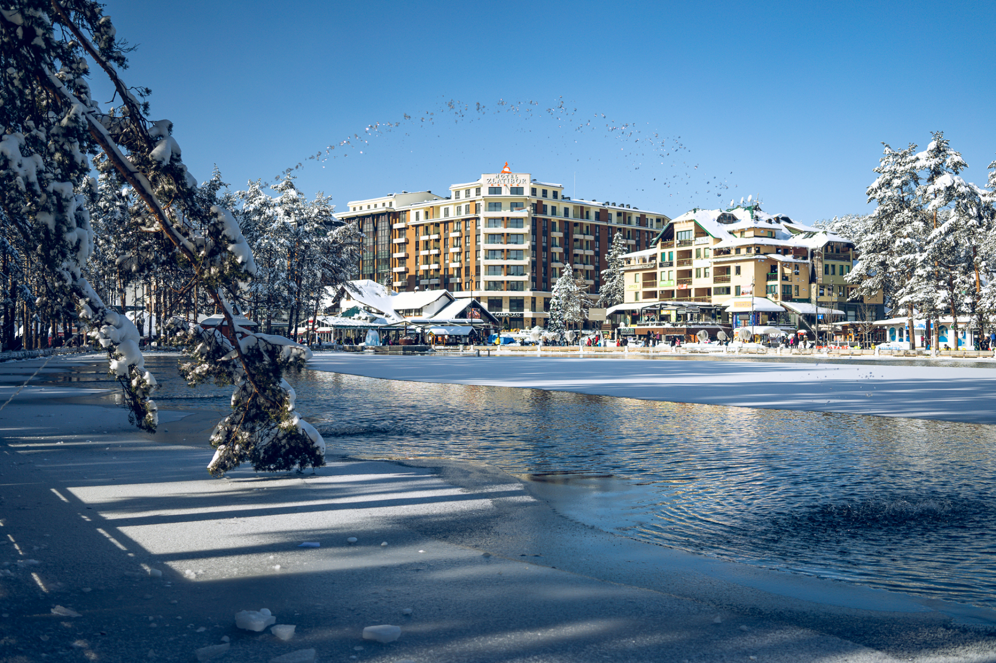 Na Zlatiboru počeli da prodaju i sobe: Pada li to zarada?