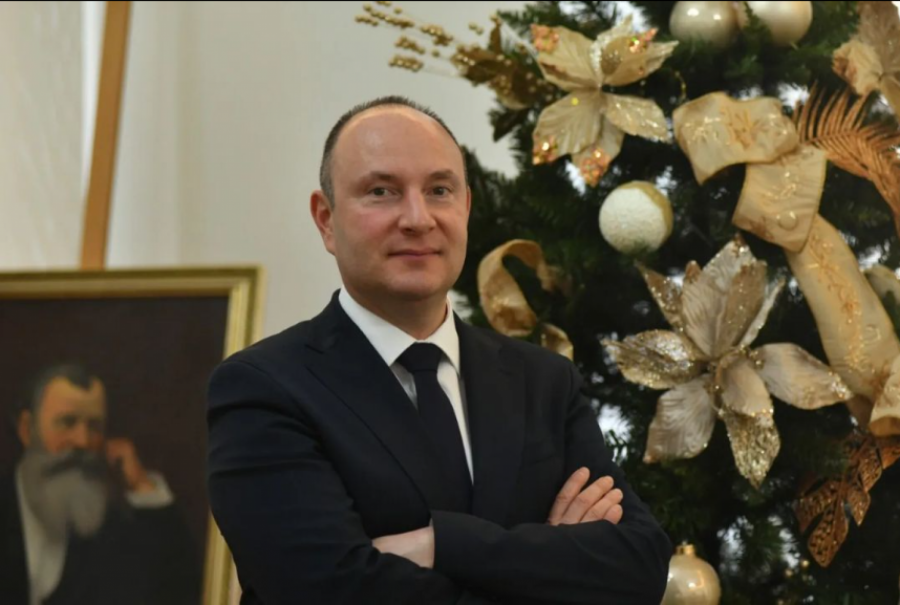 GRADONAČELNIK NOVOG SADA ĐURIĆ: Za 40 milijardi punija kasa, 37.000 više zaposlenih! Prvi smo potpisali odluku za lečenje dece u inostranstvu