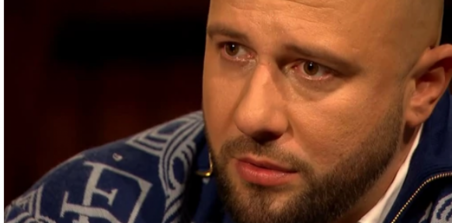 PSIHOAKTIVNE SUPSTANCE SAM POČEO DA KORISTIM IZ ZNATIŽELJE! Šok ispovest našeg pevača, slomio se usred emisije i krenuo da plače!