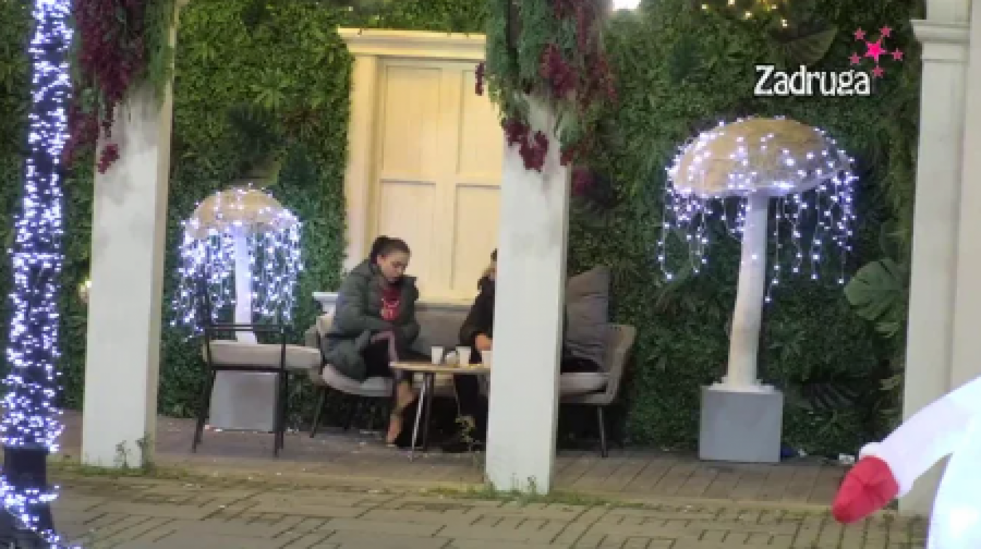 TI VUČEŠ TAMO, JA VUČEM OVAMO Sanja Grujić i Marko stefanović pokušali da reše ljubavne probleme