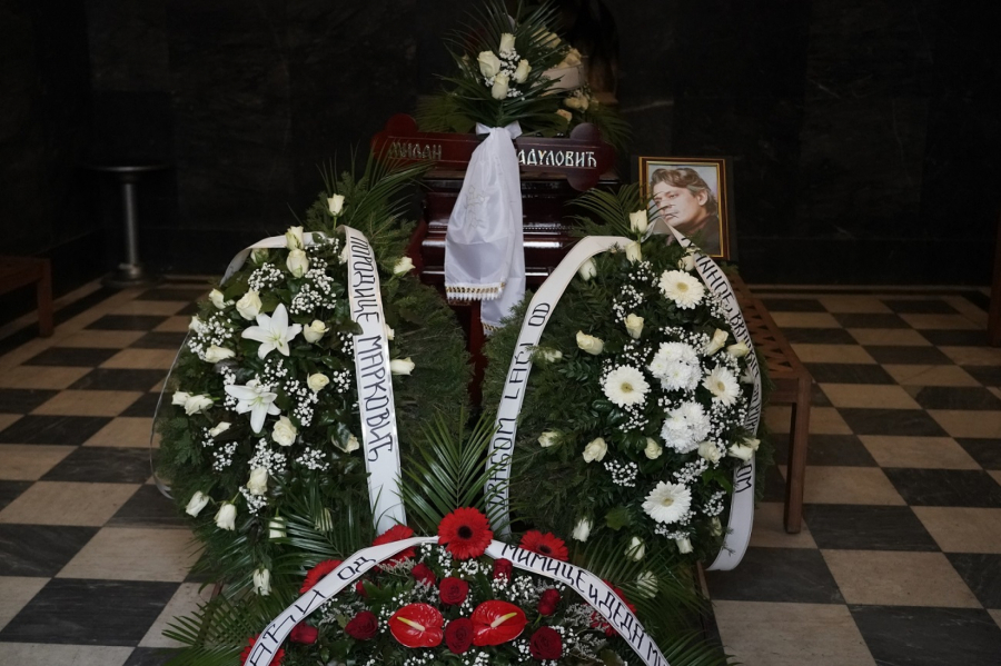 DANAS JE SAHRANA LAĆE RADULOVIĆA Odavde će Milan krenuti na večni počinak (FOTO)