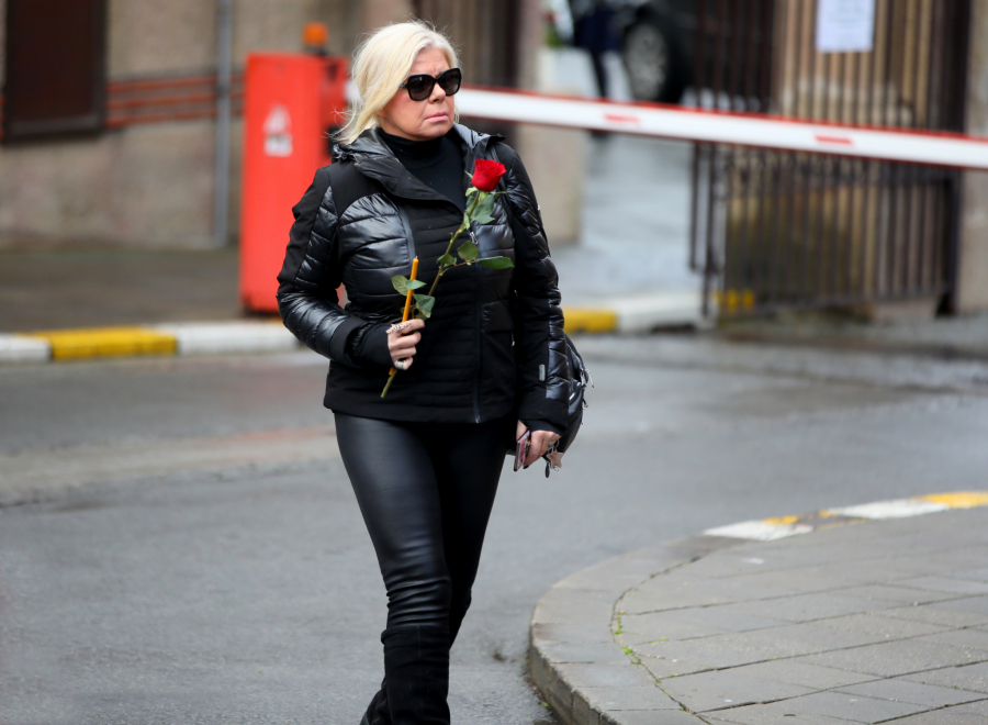 NEUTEŠNI OTAC, BAKA I DEKA Laća je otišao da s majkom i bratom nađe mir: TUGA