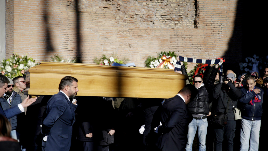 POČASNO MESTO ZA MIHU Mihajlović će biti sahranjen na groblju "Verano", kao ličnost koja je dala prestiž Rimu