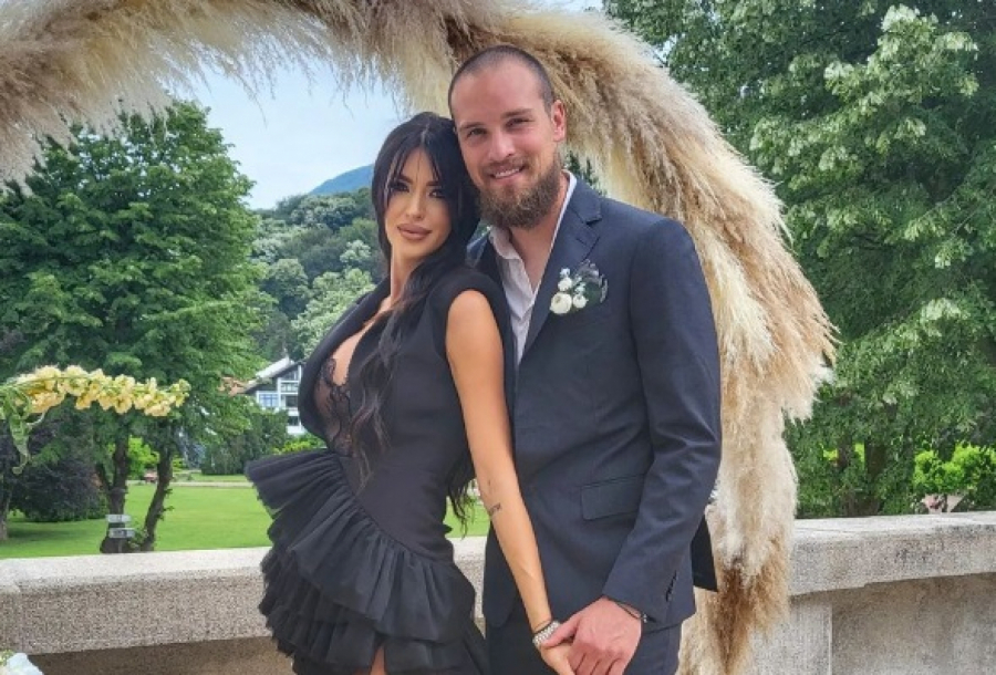 BILI SMO UBEĐENI DA ĆE BITI MUŠKO! Supruga Predraga Rajkovića priznala kako je reagovala na vest da očekuje devojčicu