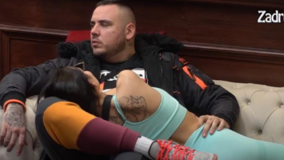 CAR JE ISKOMPLEKSIRAN Taki opeleo po Filipu i Nikolićevoj nakon brutalnog sukoba sa Majom