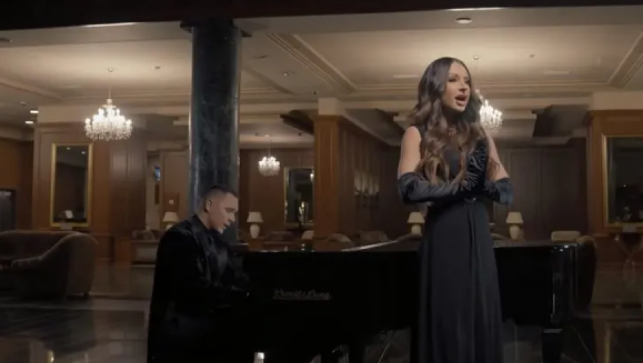 PREKINUTA EMISIJA ZBOG TRUDNE PEVAČICE Ona se hitno oglasila, ovome se nije nadala