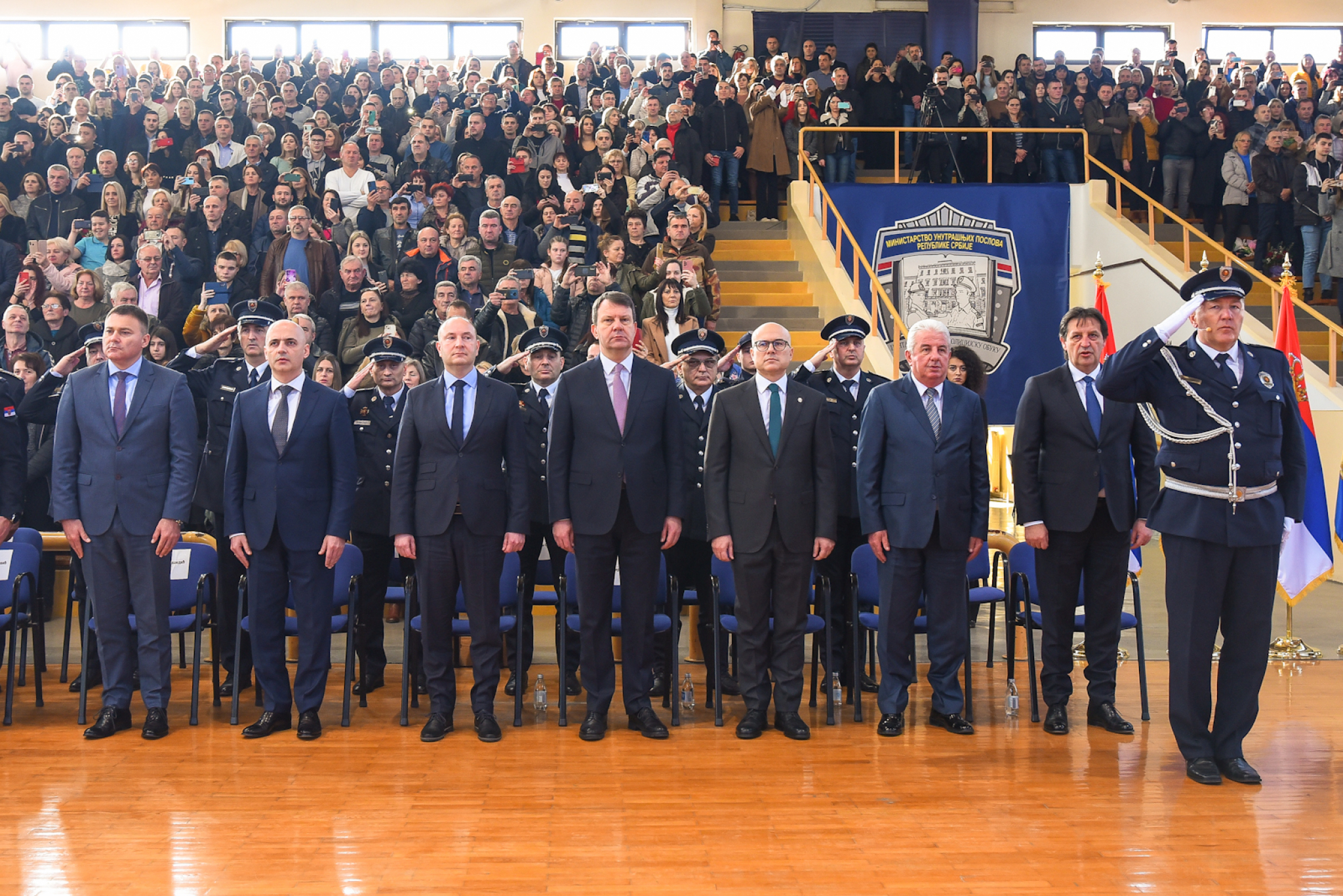 ČASTAN I ODGOVORAN POZIV Mirović na promociji polaznika Centra za osnovnu policijsku obuku u Sremskoj Кamenici