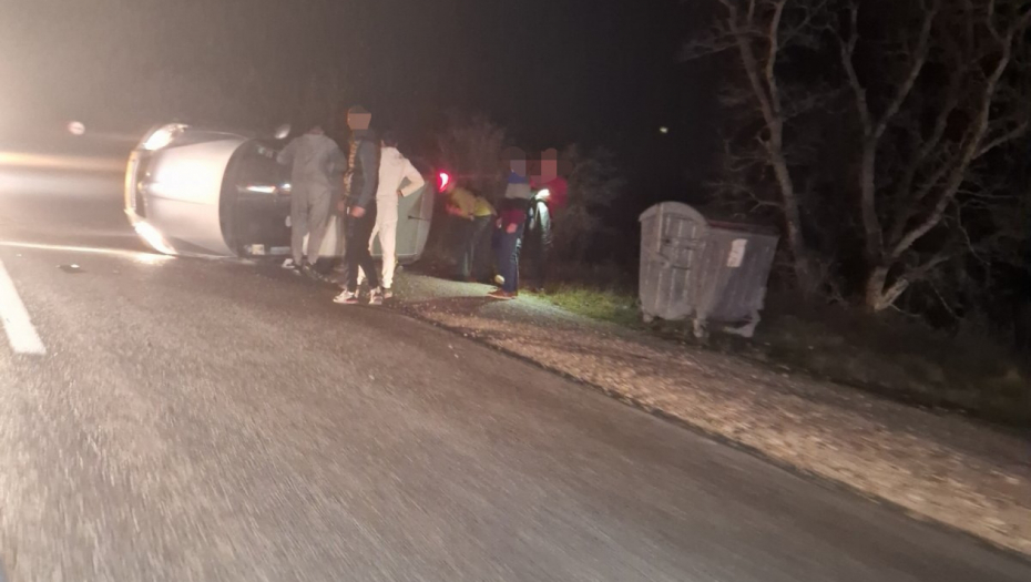 TEŠKA NESREĆA KOD PRIJEPOLJA Auto sleteo sa puta i prevrnuo se (FOTO)