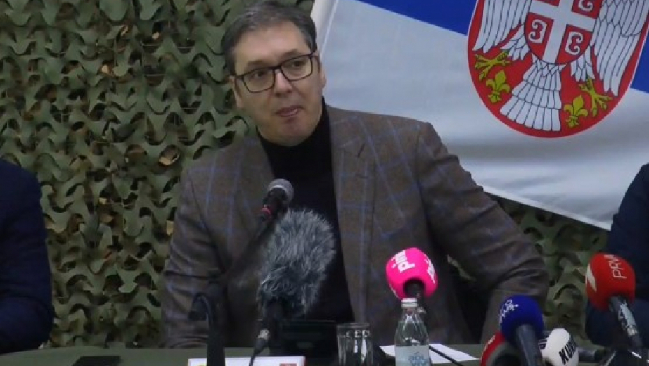 SUTRA POČINJE UKLANJANJE BARIKADA Vučić se obratio naciji: Srbi su rekli svoje, sada je na drugima da odluče da li su za mir!