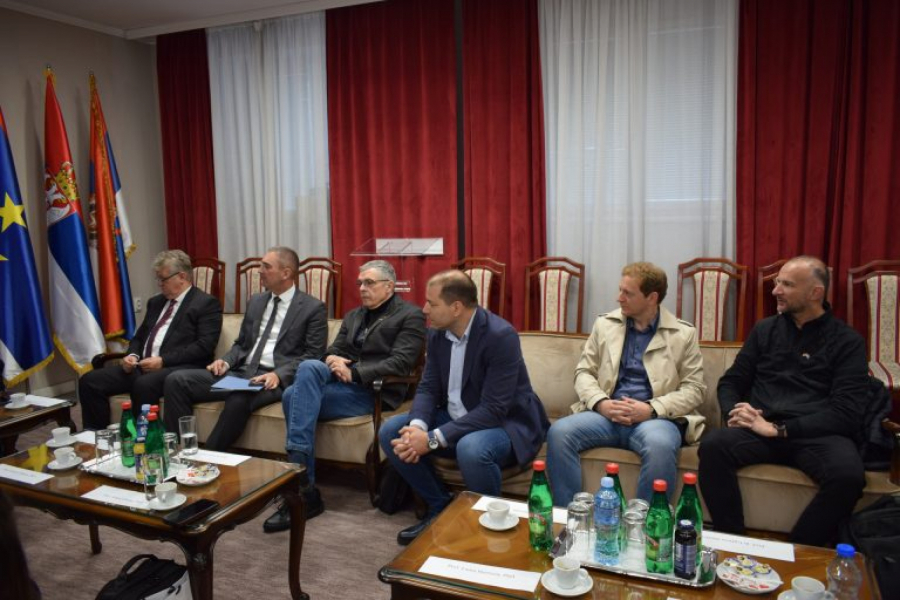 Sastanak sa delegacijom Prirodno – matematičkog fakulteta UNS i Univerziteta Južna Florida: razmena studenata turizmologije i uticaj studentskog iskustva na turiste