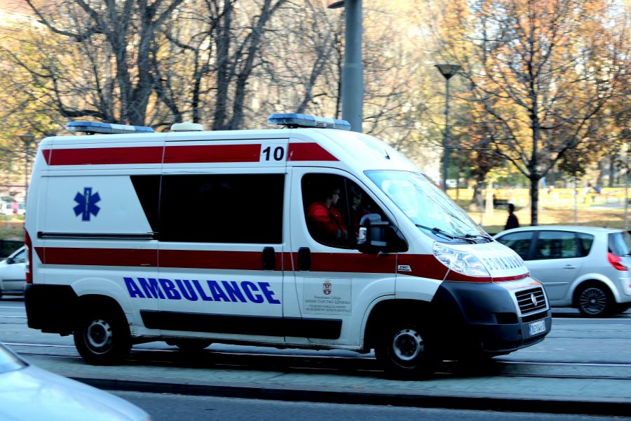 TUGA DO NEBA Dečaka u vrtiću snimila nadzorna kamera dok se gušio: Mališanu drugar ubacio žir u usta!