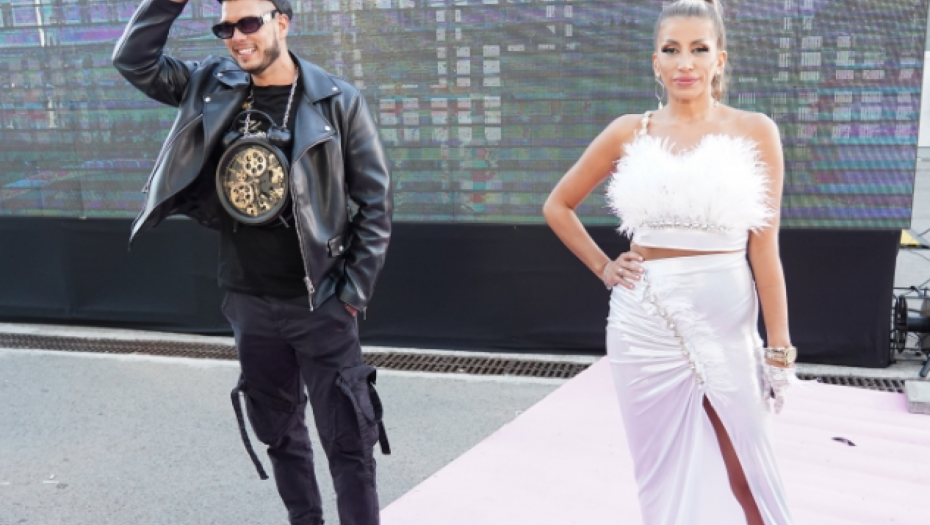 ŠOKANTNO! Stefan Usiljanin u “Pretres” ugostio Dalilu i Dejana Dragojevića!