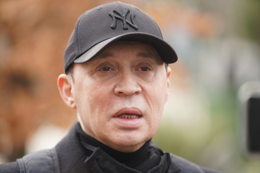 ŠTA SE DESILO SA KARAMELOM? Isplivala njegova nikad viđena fotka, NIKO GA NE BI PREPOZNAO, ovo nije isti čovek (FOTO)