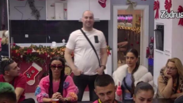 BUKTI RAT Isplivale šok poruke, Ana žestoko napala Moku Slavnića: Da te ne vidim više!