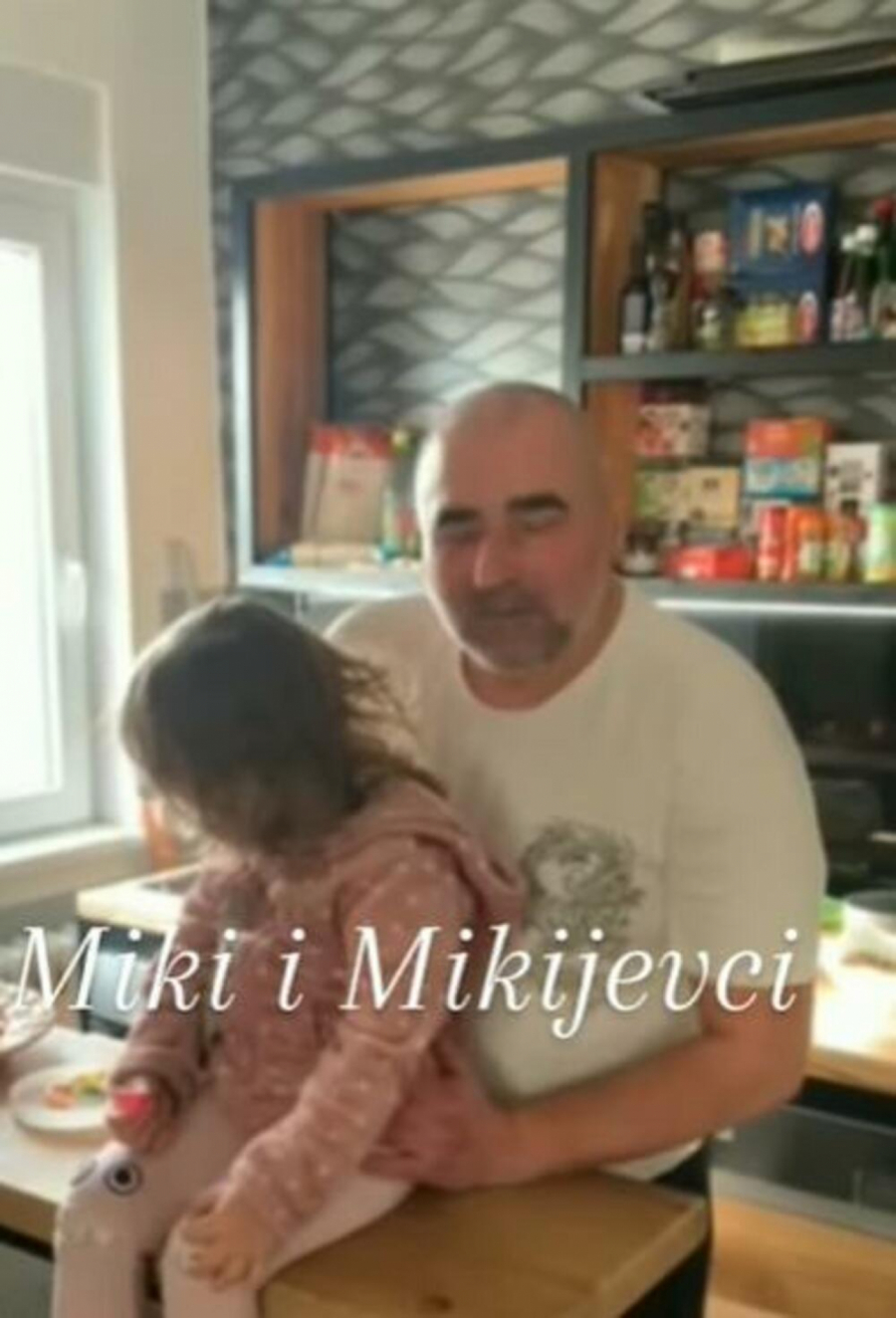 OTKRIVENO! Evo šta radi Miki Đuričić nakon što je napustio Zadrugu 6 (FOTO)