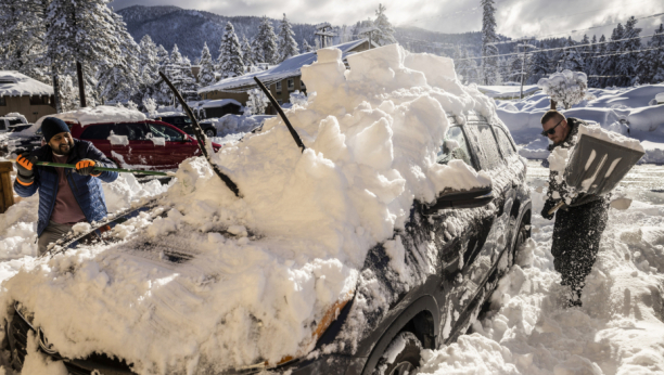 EVAKUACIJA KALIFORNIJE Prete poplave, oluje i padavine ne prestaju