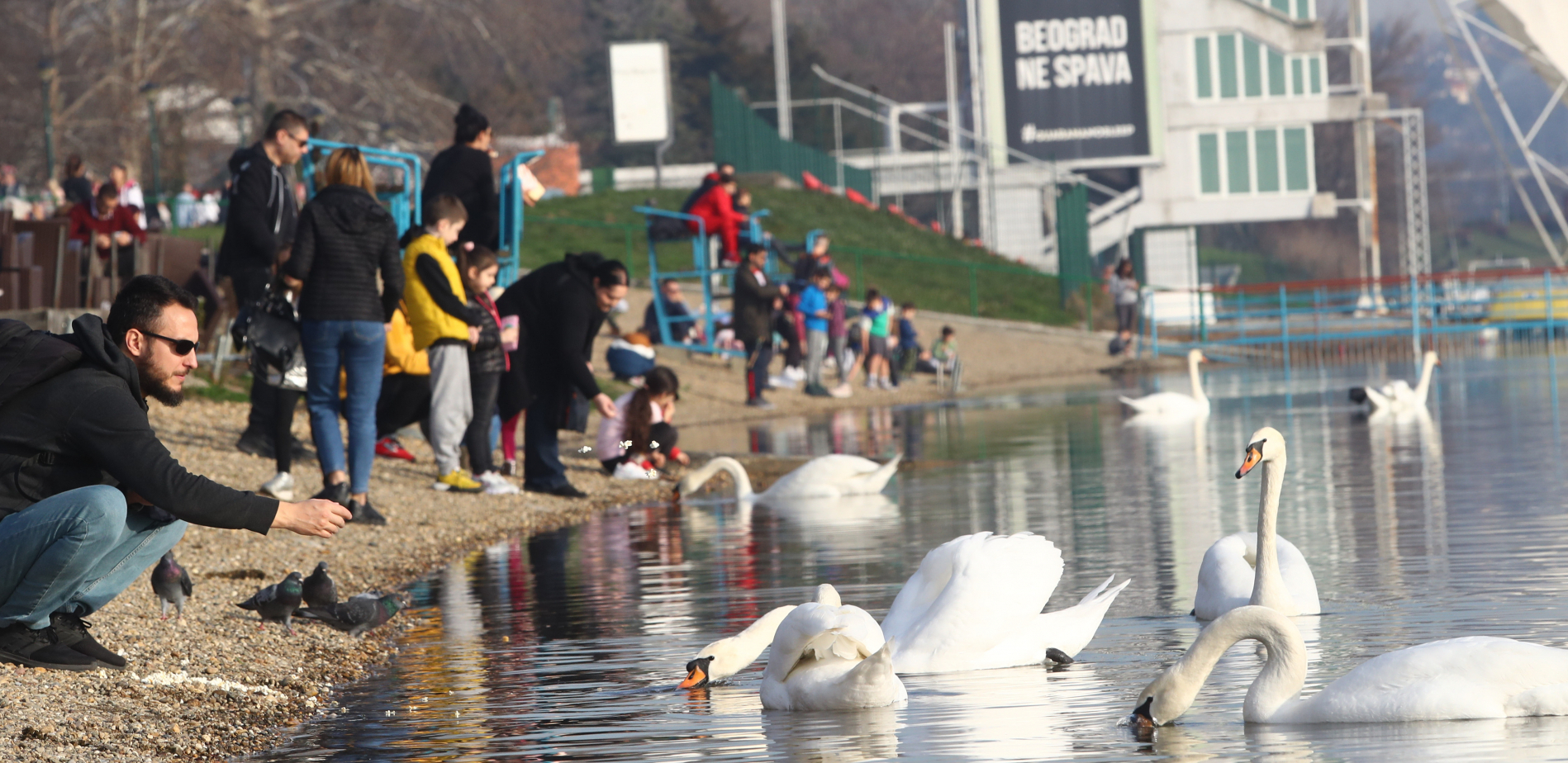 SRBI STRAHUJU Evo šta znači ako je za Božić toplo i vedro vreme