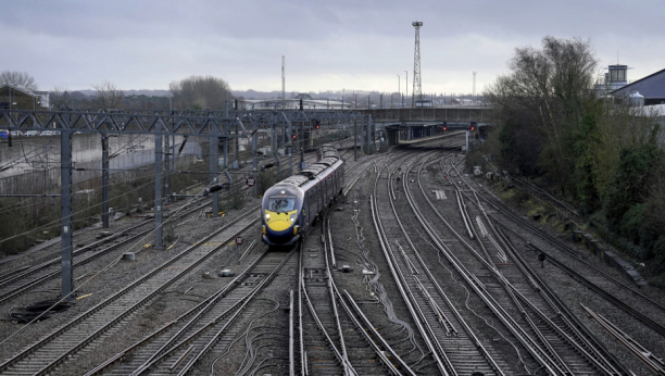 TEŽAK POVRATAK NA POSAO Britanski železničari počeli novu godinu štrajkom