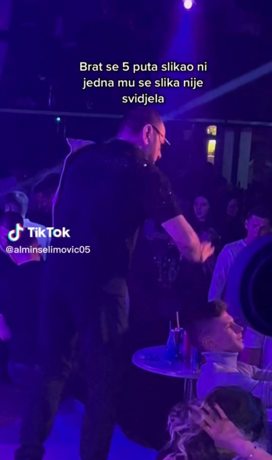 ŠOK Mile Kitić napravio skandal o kojem svi pričaju