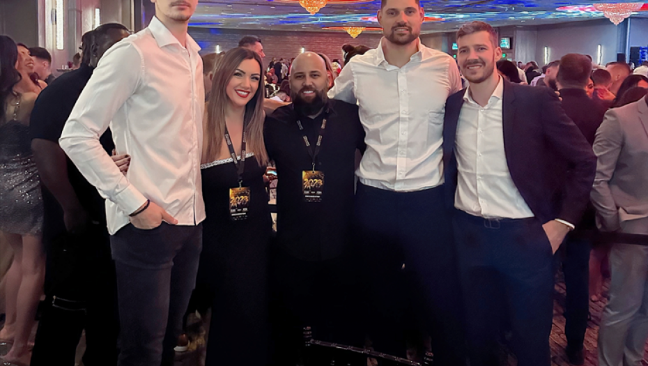 U Čikagu je održan najglamurozniji doček Nove godine