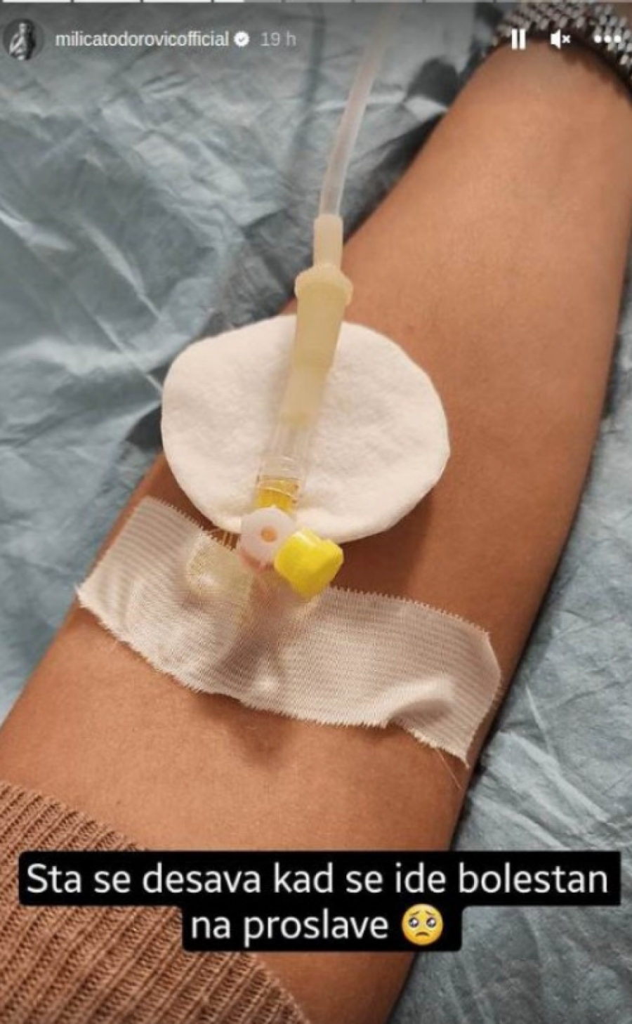 ESTRADA KOLABIRALA Evo koji su sve pevači zbog nastupa završili na infuziji (FOTO)