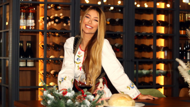 OD DETINJSTVA BADNJAK PALIM NA ISTOM MESTU Tea Tairović za Alo! otkrila kako provodi Božić