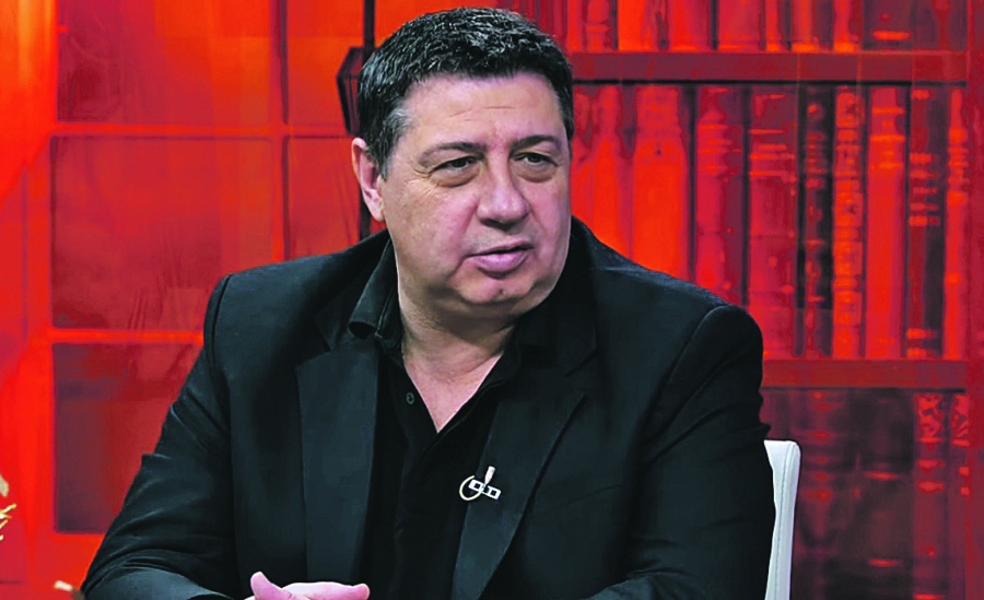 ALO! SAZNAJE: PONOVO SE LOMI ČESNICA ISPRED HRAMA SVETOG SAVE Deliće se 33 dukata i 4.000 krstića