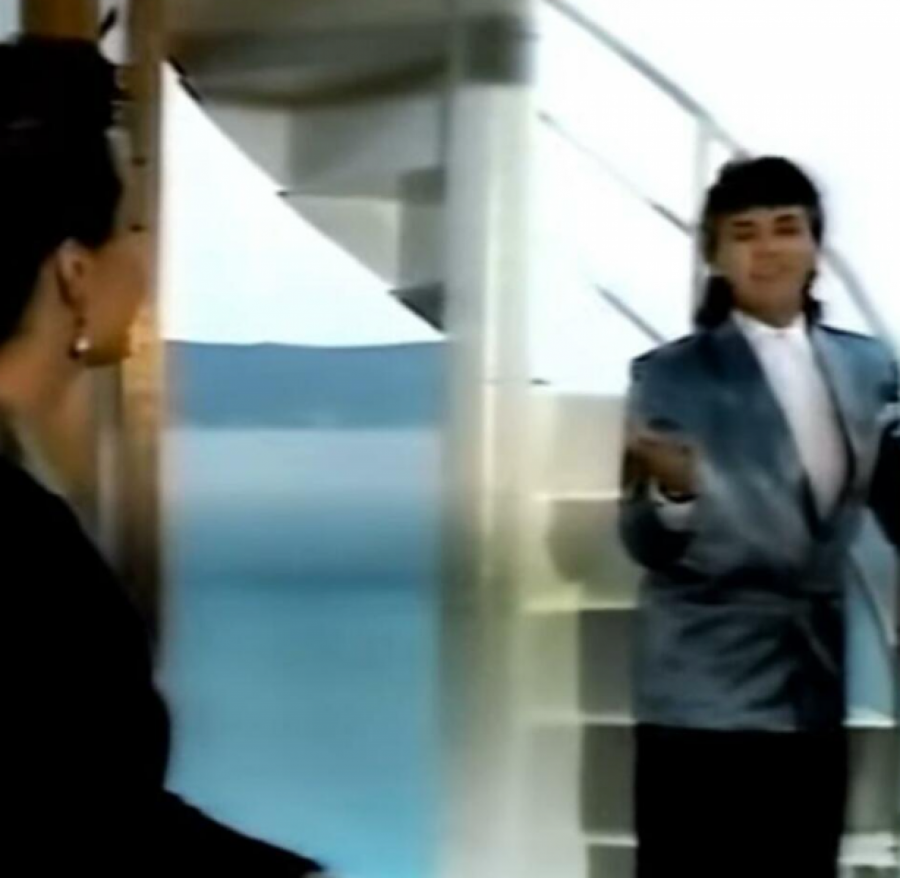 OVAJ DETALJ NISTE ZNALI Ana Bekuta se oprobala u glumi, PEVAČICA SE POJAVILA U SPOTU ČUVENOG PEVAČA