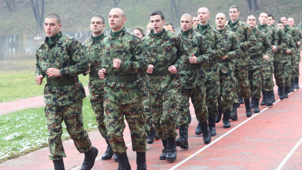 EKSKLUZIVNO Alo! sa momcima i devojkama koji su na dobrovoljnom služenju vojnog roka - Poziv otadžbine se ne odbija!