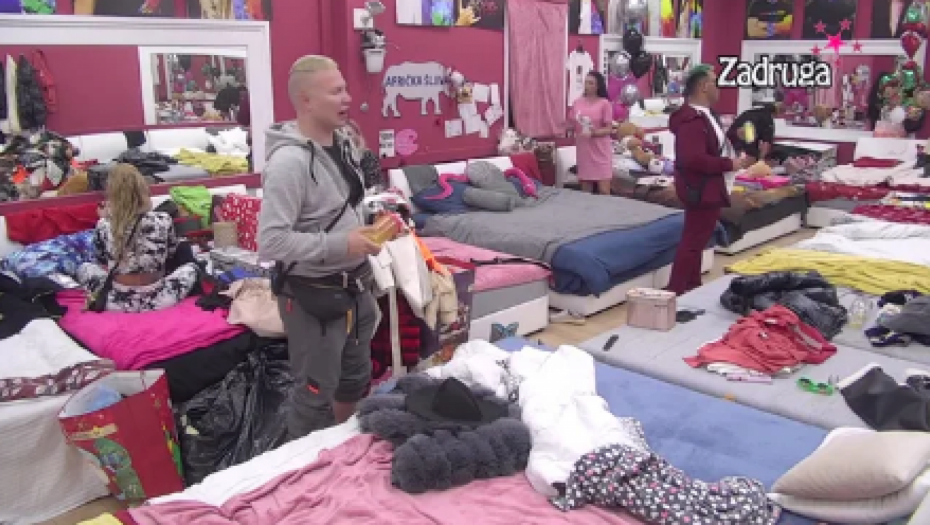 NIKAD OŠTRIJE Brendon žestoko opleo po Slađi, tvrdi da se "prodavala" za čizme