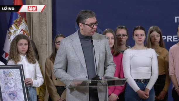 BOŽIĆNI PRIJEM Predsednik Vučić sa srpskim mališanima iz Slovenije (VIDEO)