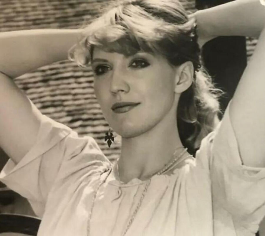 HIPNOTISALA JE ČITAVU JUGOSLAVIJU SVOJOM LEPOTOM Skandali joj obeležili karijeru, danas je udata za moćnika, DA LI JE PREPOZNAJETE? (FOTO)