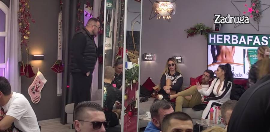 U ŽESTOKOM KLINČU Maja i Filip zaratili, pljušte prozivke sa obe strane, a svi se pitaju samo jedno