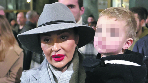 POSTIM VEĆ 12 GODINA Cecu Ražnatović na ponoćnoj liturgiji u Hramu Svetog Save sačekalo iznenađenje