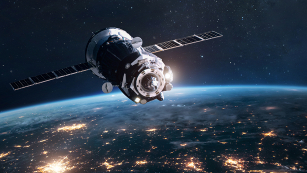 PLANETA STREPI Stari NASA satelit pada na Zemlju sutra ujutru, oglasilo se američko Ministarstvo odbrane