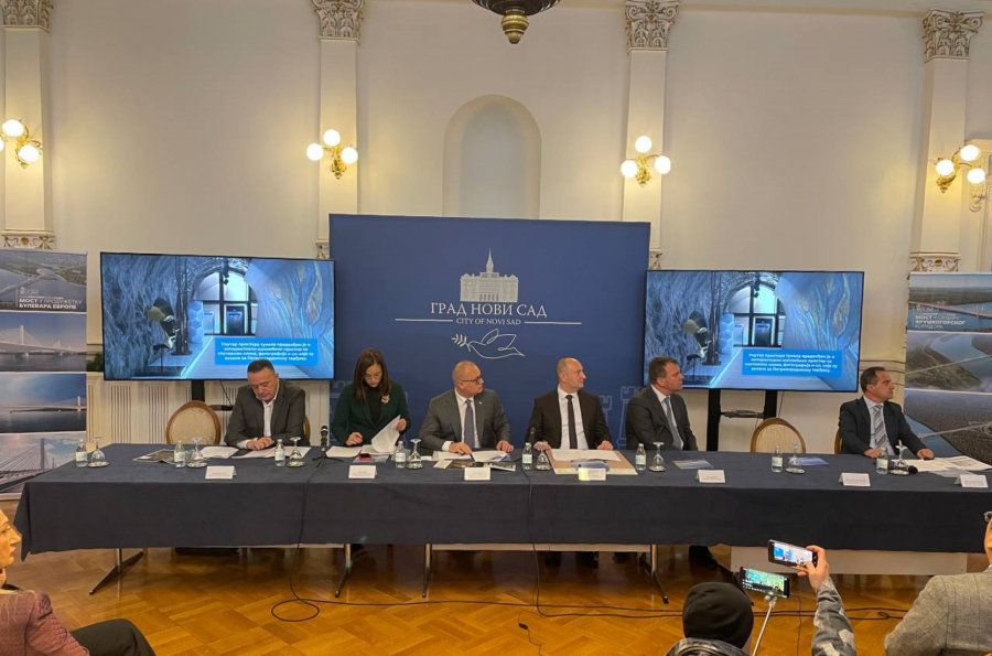 NOVI SAD ĆE IMATI TRI MOSTA POPUT EVROPSKIH METROPOLA Stručnjaci detaljno predstavili infrastrukturne i ekološke elemente objekata (FOTO)