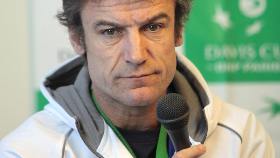 VRATIO SE STARI VILANDER Mats pokazao pravo lice: Šokirao rečima o Federeru i Đokoviću